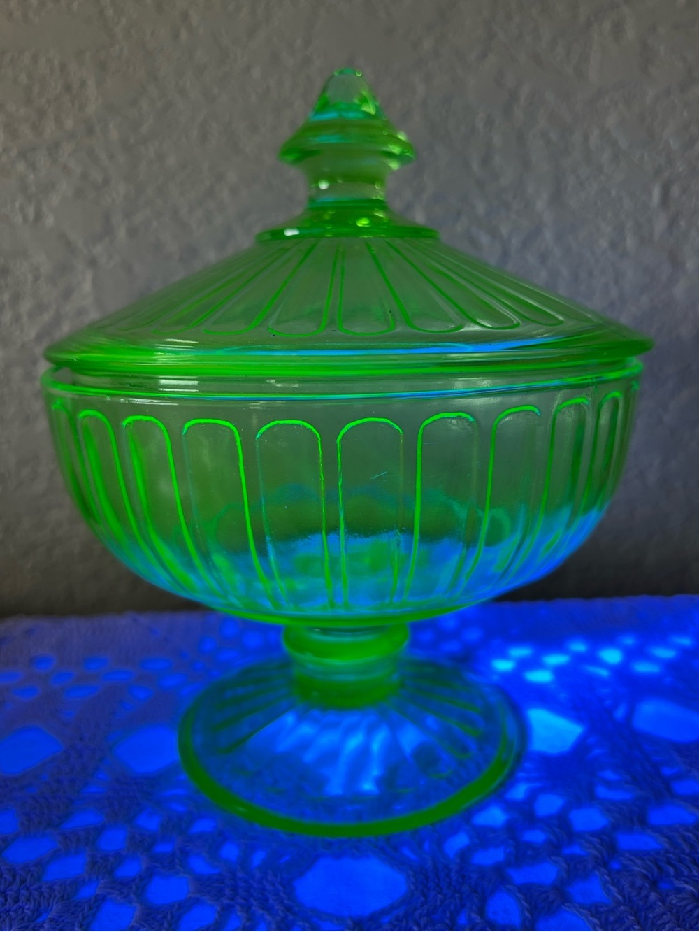 Vintage Uranium Glass Covered Compote Candy Dish Lid Pedestal UV Glow Green